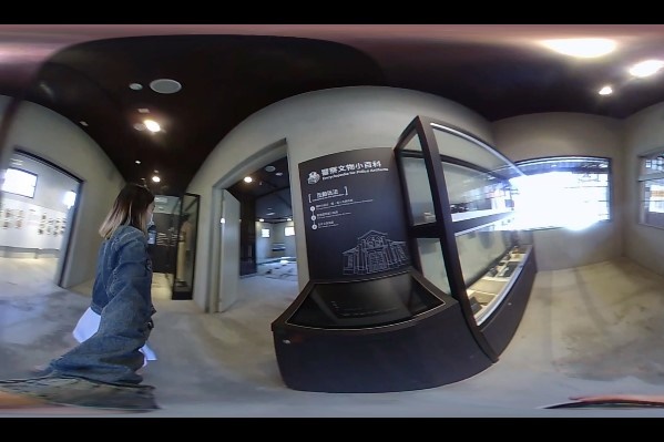 作品「時空旅行」榮獲AR/VR組佳作，該作品透過簡潔的使用者操作介面，輕鬆瀏覽被遺忘的或是你不曾注意過的雲林光景